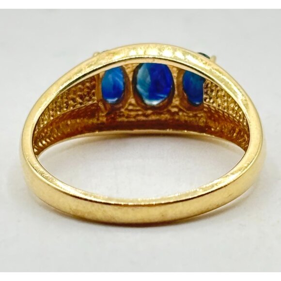 14K Gold Sapphire Ring Size 7.25 With Triple Stone Setting - Picture 2 of 7